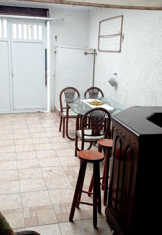 Casa Espacosa Asturias Villa Guarujá Eksteriør bilde